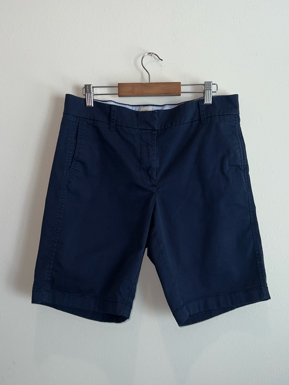 J.CREW Women's Navy Blue Bermuda Casual Shorts Size 6 Preppy